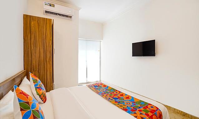 Deluxe Tropical Garden Room